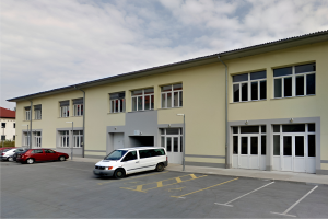 Poslovni prostor v obrtni coni Ugar Ribnica